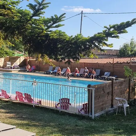 Confortable Avec Terrasse Pour 5 Personnes - Api-1-52-388 Darbres