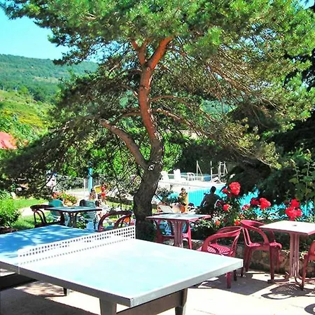 Κάμπινγκ Confortable Avec Terrasse Pour 5 Personnes - Api-1-52-388